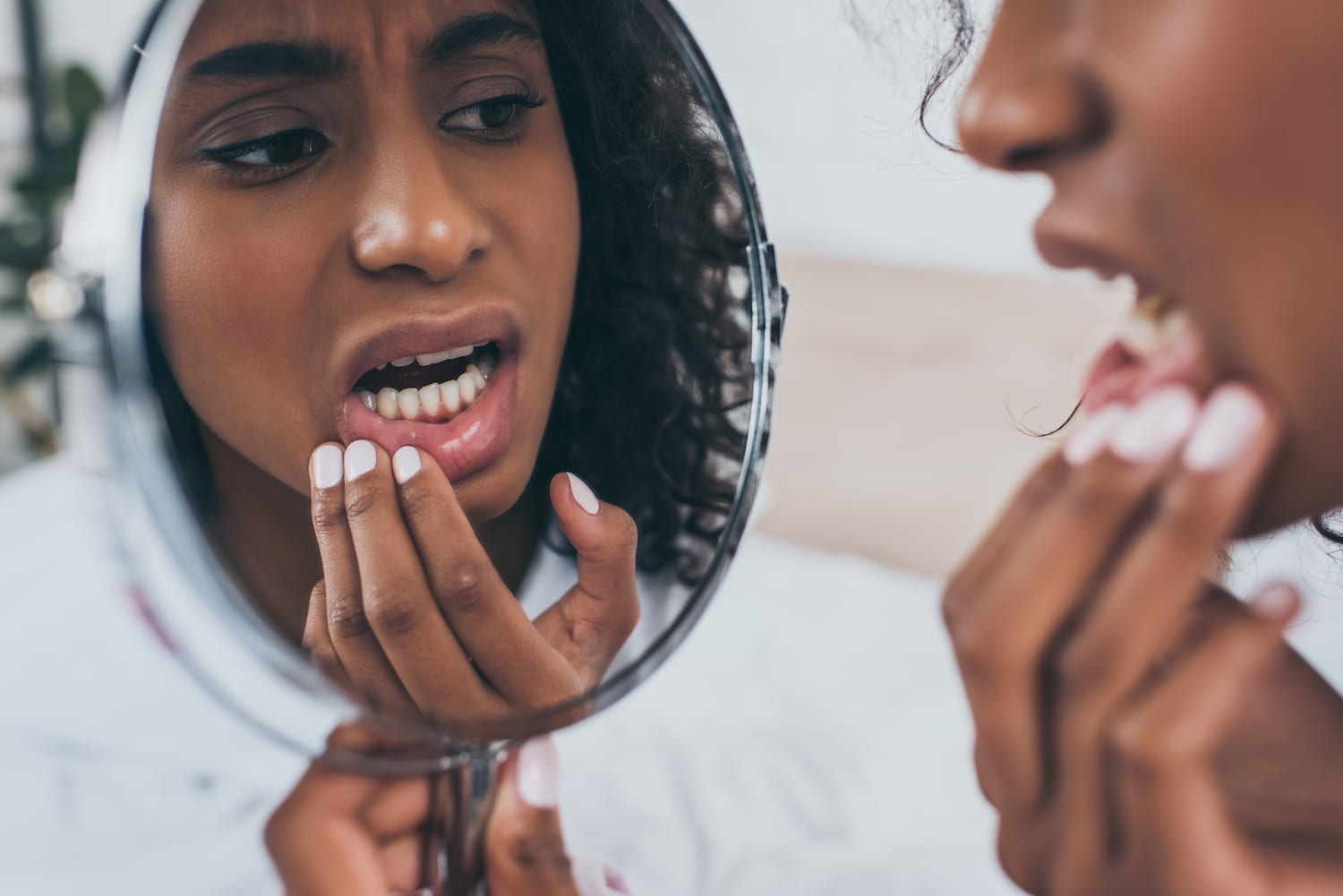 What Does It Mean to Dream About Teeth Crumbling?