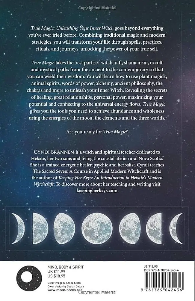 What The Moon Phases Reveal About Your True Self