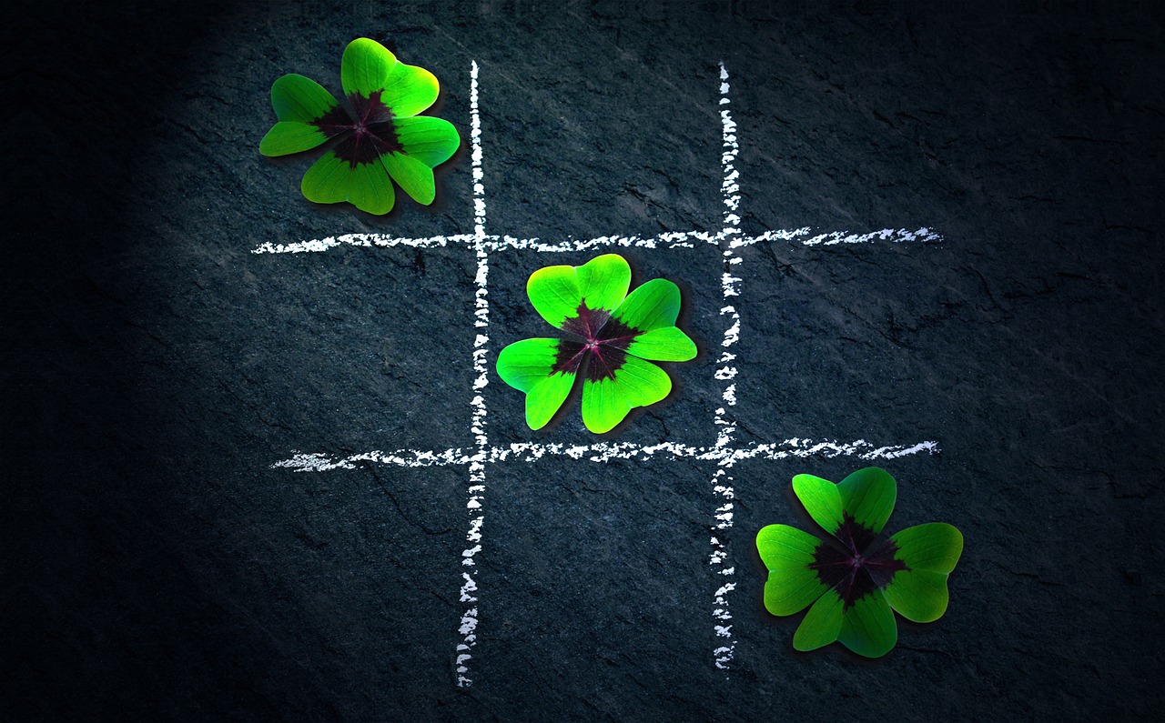 clover four leaf clover lucky clover tic tac toe mystery game three wins four-leaf clover lucky charm clover mystery mystery game game game game game