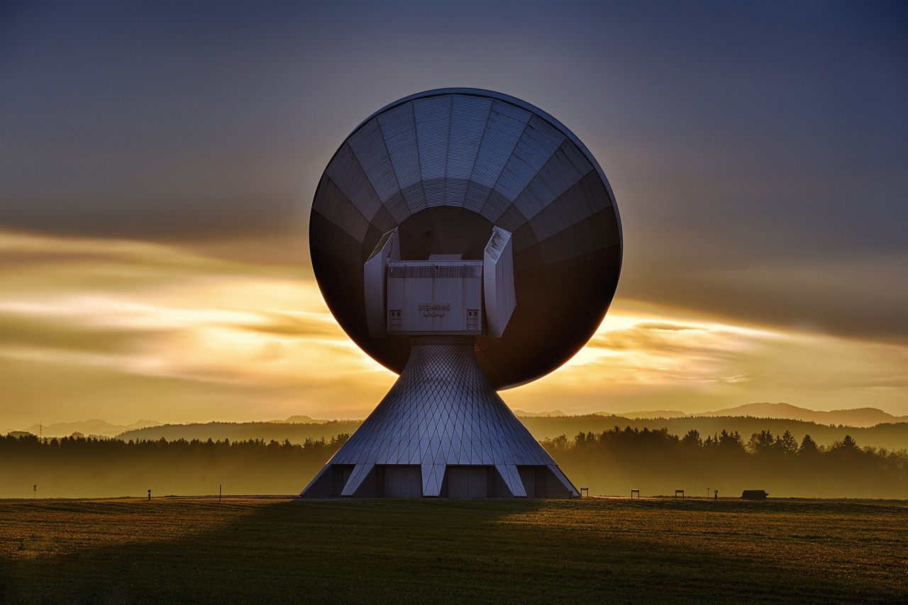 raisting satellite reception signal ground station earth station telecommunication parabolic mirrors television reception antenna satellite dishes satellite broadcasting structure fog mist landscape signal signal signal telecommunication telecommunication telecommunication telecommunication telecommunication antenna antenna