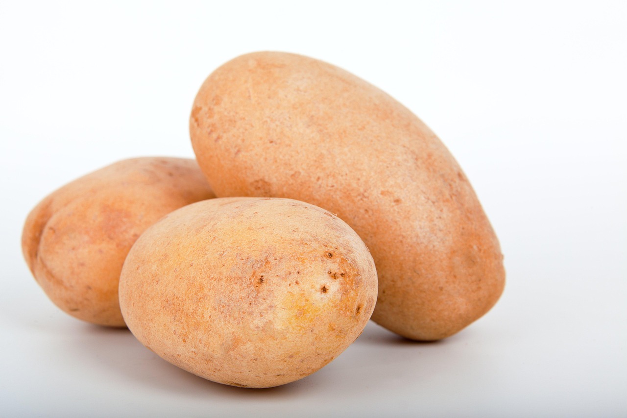 potatoes root vegetables root vegetables root crops harvest produce organic food fresh healthy isolated potatoes potatoes potatoes potatoes potatoes