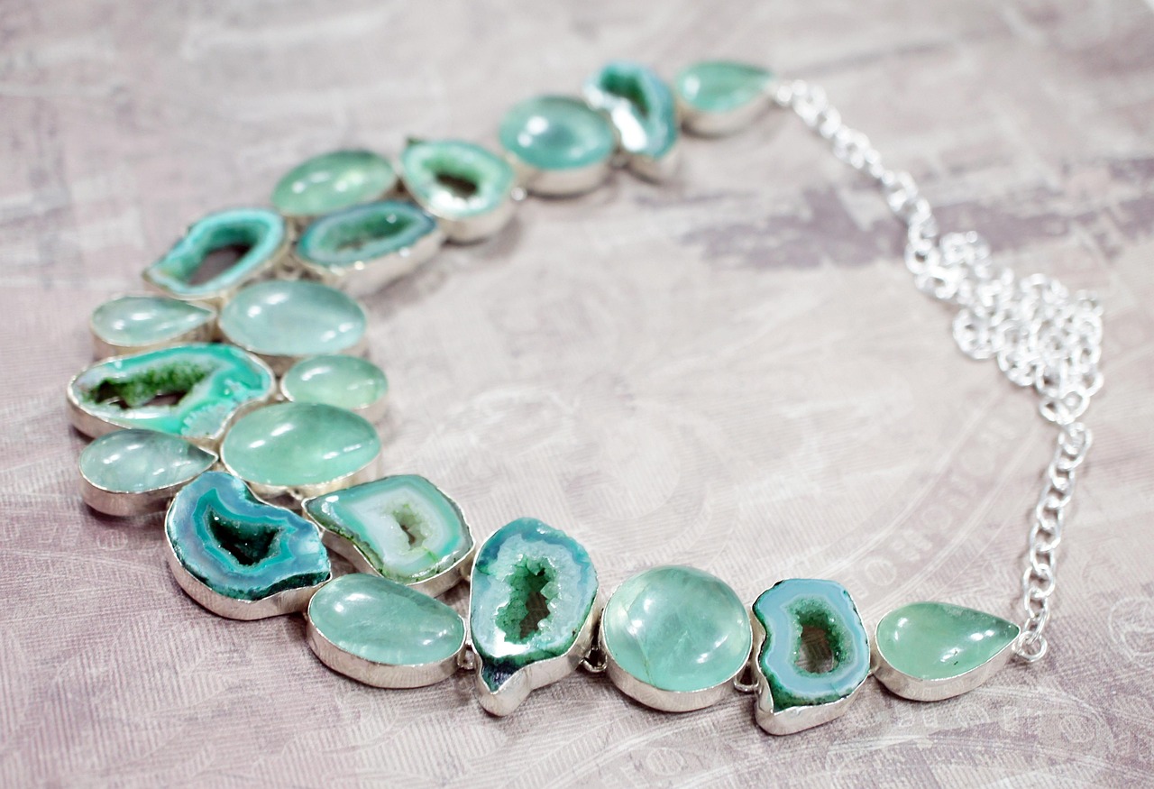 apatite stone necklace aqua green druzy drusy jewelry choker huge large handmade soldered chain silver sterling geode cabochon jewellery quartz gemstone precious gem mineral crystal jewel natural rock aquamarine carats aquamarine aquamarine aquamarine aquamarine aquamarine