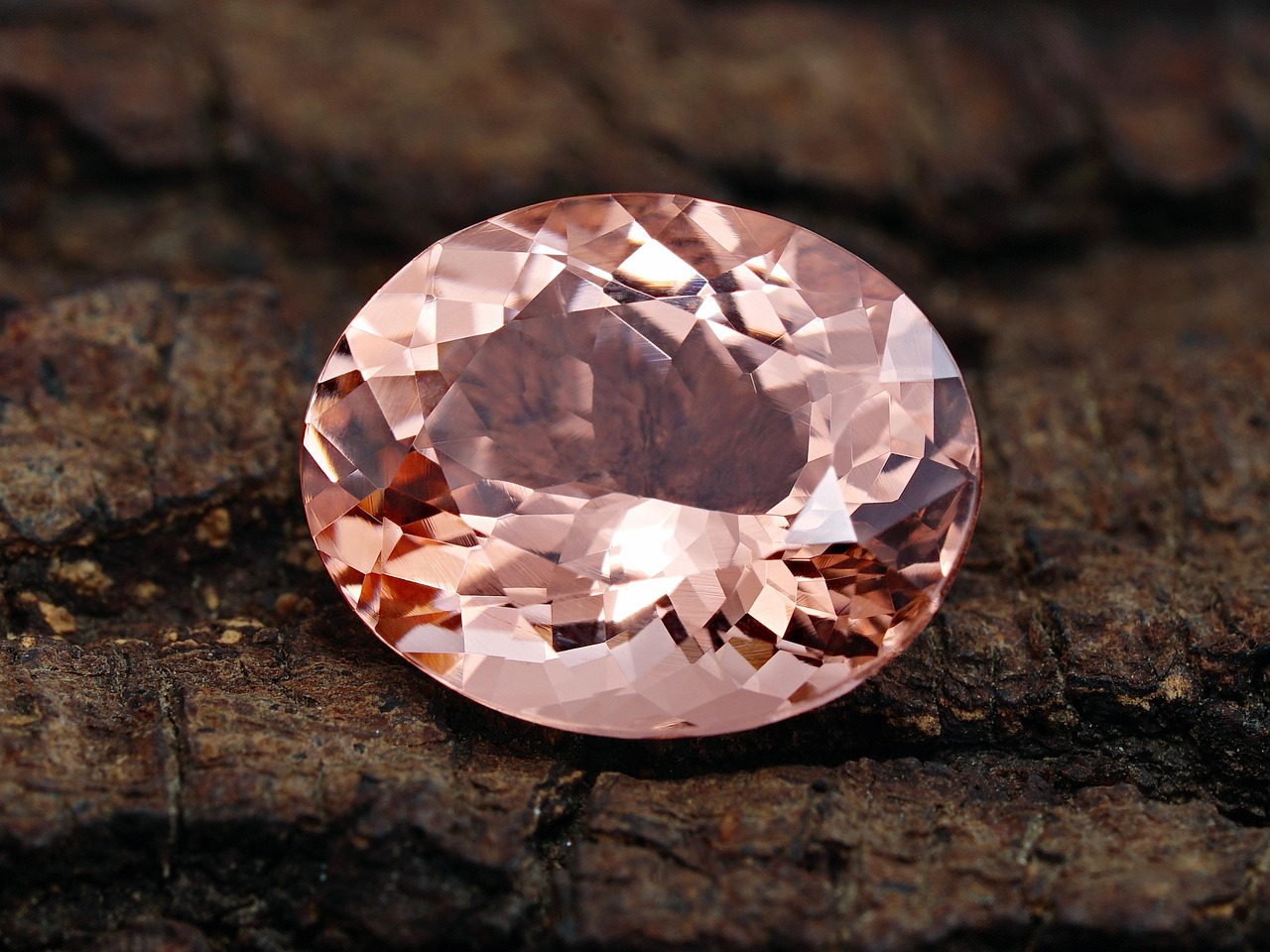morganite gem gemstone crystal orange oval cut peach color shimmering luster morganite morganite morganite morganite morganite